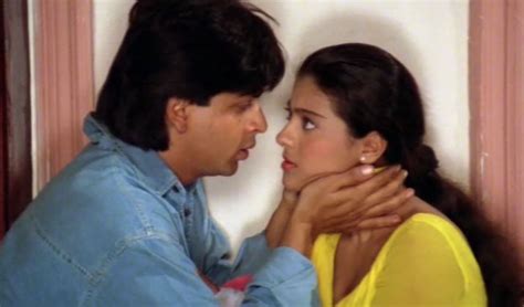 Shah Rukh Khan And Kajol Dilwale Dulhania Le Jayenge Ddlj 1995 Kajol Dilwale Shahrukh