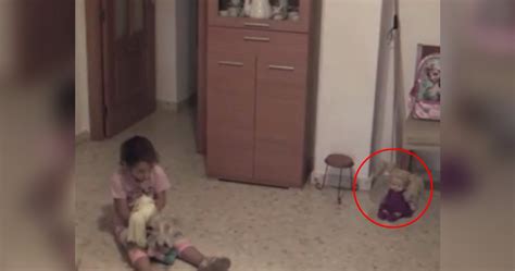 Father S Hidden Camera Captures Chilling Footage Of What Was Bothering His Babe Girl