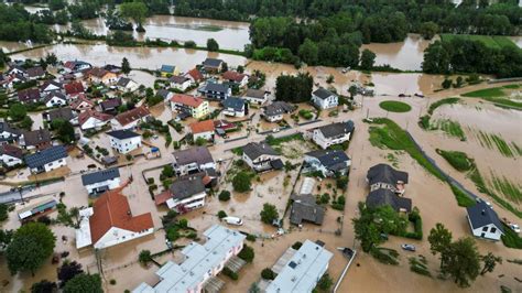 Heftige Unwetter: Damm in Slowenien gebrochen – Mehrere Dörfer