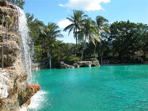 Venetian Pool Coral Gables Fl When We Were In High School We Use To Go