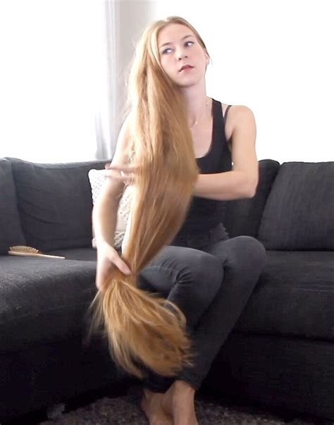 Video Rakel The Woman With The Super Long Hair Realrapunzels