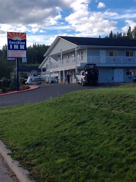 Sunshine Inn Burns Lake Canadá Opiniones Y Comentarios Motel