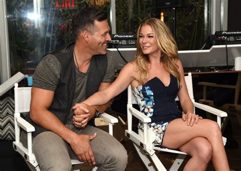 Leann Rimes And Eddie Cibrian Met On Lifetime Movie Called Northern Lights In Case You Forgot