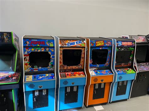 Pick Your Restored Original Nintendo Arcade Game From The 80s Ships