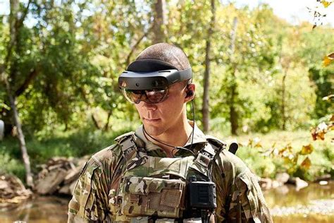 Armys Future Tactical Glasses Will Help Soldiers Tell Friend From Foe
