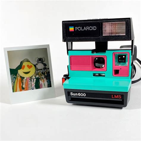 Polaroid Sun 600 With Upcycled Retro Green And Pink Face Refreshed
