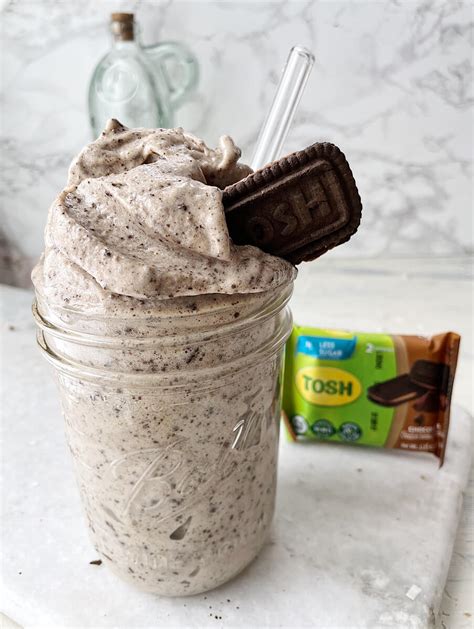 Healthy Cookies And Cream Milkshake The Hint Of Rosemary