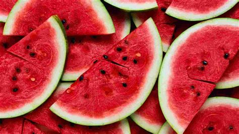 10 Best Cooling Foods For Summer To Beat The Heat
