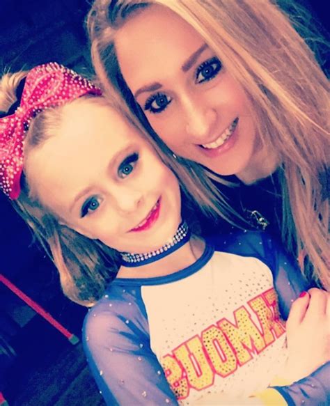 Leah Messer Daughter With Cheerleading Coach The Hollywood Gossip