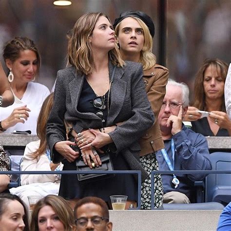 Pin By Realreckless On Ashley Benson Cara Delevingne Cara Delvingne Cara Delevigne