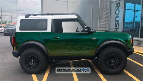 2022 Ford Bronco Eruption Green Goes For Cgi White Top So Does Hot