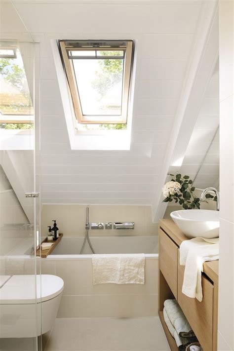 See pictures of attic bedroom designs for inspiration. 28+ Amazing Genius Attic Bathroom Remodel Design Ideas ...