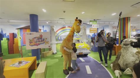 Toys R Us Makes Grand Return At Numerous Macy S Stores Wkyc Com