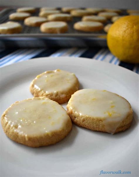 Country star trisha yearwood's sharing her down home recipes and serving up some of your favorite dishes. Trisha Yearwood Cookies : Brown Butter Honey Cookies Recipe Trisha Yearwood Food Network ...