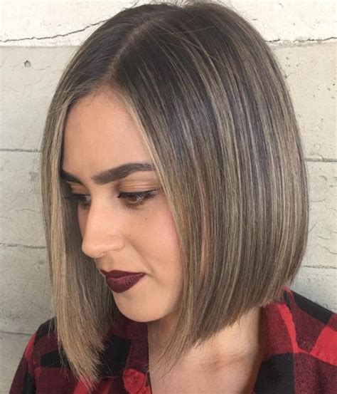 Bob hairstyles will be actual both in the office and on the fashionable celebration. Beautiful and Convenient Medium Bob Hairstyles - Fallbrook247