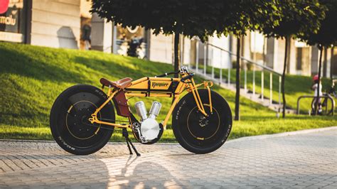 The Kosynier Boardtrack Hides An Ebike Inside A 1920s Motorcycle