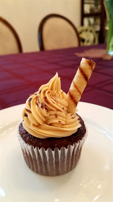 The star of the show! Mocha Cupcakes Recipe with Espresso Buttercream Frosting ...