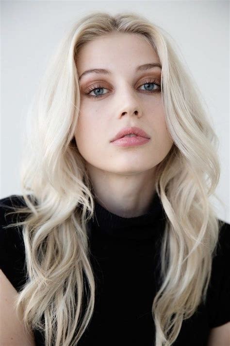 Grafika Beautiful Model And Blonde White Blonde Hair Pale Blonde Hair Blonde Hair Girl