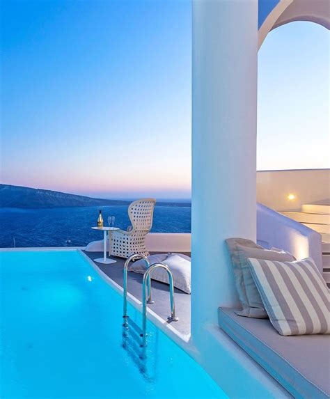 Charisma Suites Oia Santorini Greece The Best Cliff Edge Santorini Hotels Santorini Hotels
