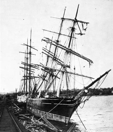 Salty Old World — Cutty Sark Famous Tea Clipper Moored Up
