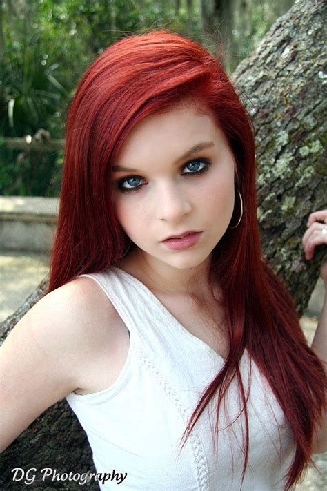 美しい裸の赤毛の女性 Whitteronline
