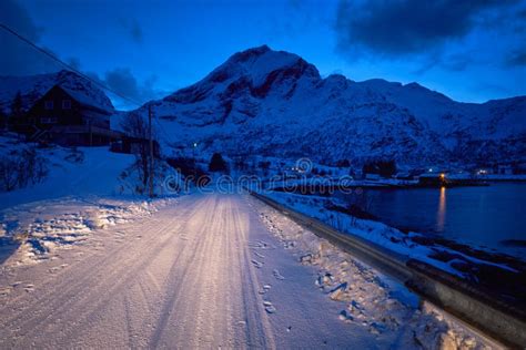 Road In Norway In Winter Stock Image Image Of Norwegian 127673667