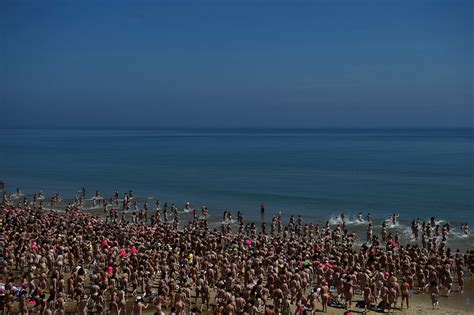 New Skinny Dipping World Record Set By Thousands Of Women And Raised Funds To Fight Cancer Too