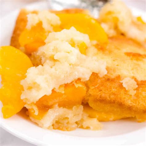Top Peach Cobbler Recipes Made With Canned Peaches