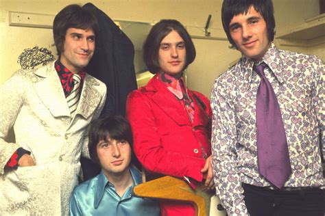 The Kinks Tienen Muchas Canciones Sin Publicar” Según Ray Davies — HablatumÚsica