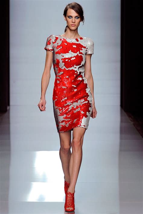 Emanuel Ungaro Spring Ready To Wear Collection Style Com Red