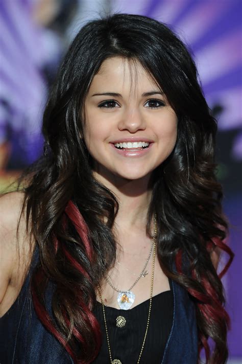 Preview, buy, and download songs from the album hannah montana 2: Selena Gomez - Selena Gomez Photos - Hannah Montana ...