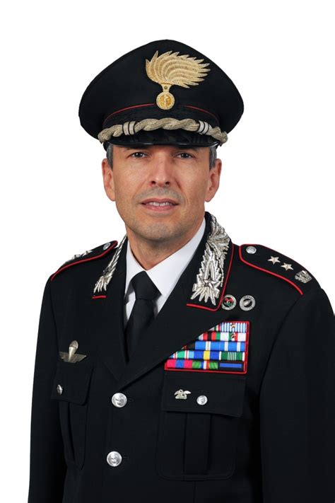 Usag Italy Welcomes New Carabinieri Commander Article The United