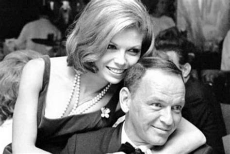 Frank Sinatra Kiss Fm 890 885