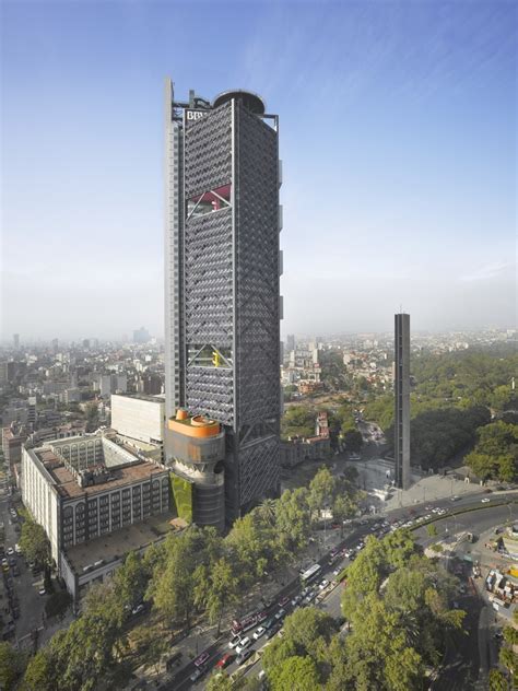 galería de estos son los 10 edificios más altos de latinoamérica 4
