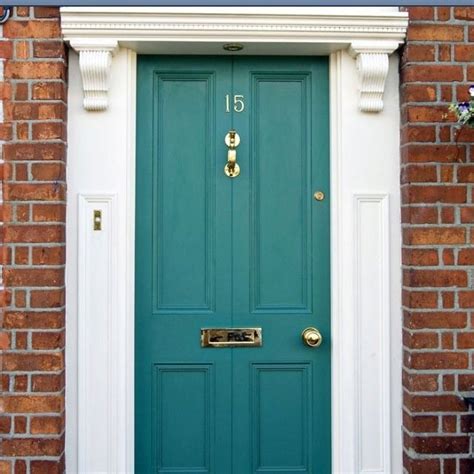 I wish the home was painted white… then the. 18 best Front Doors on Red Brick images on Pinterest ...