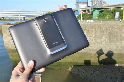 Asus Padfone 2 Review Two Times Is A Charm For This Phone In Tablet