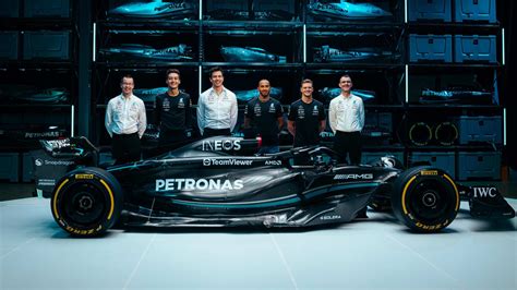 Mercedes Explain Choice Of Naked Carbon For New W F Car Formula