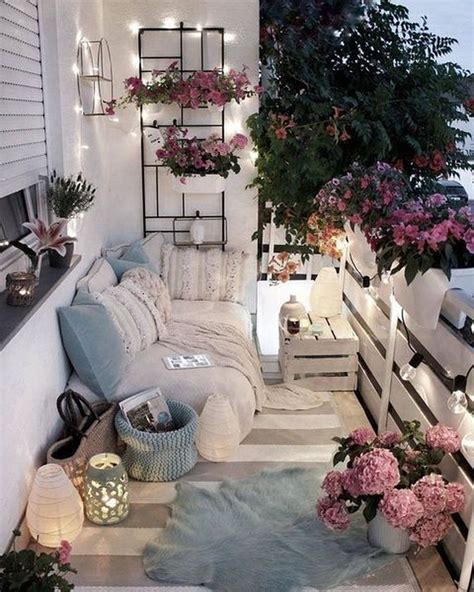 34 The Best Apartment Balcony Decor Ideas For Fall Season Magzhouse