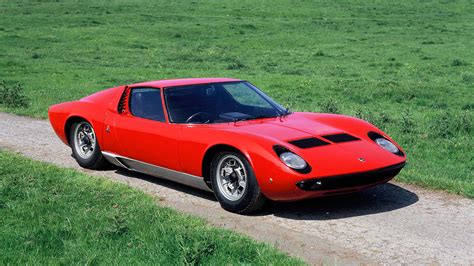 Lamborghini Miura The Worlds First Supercar Gq India