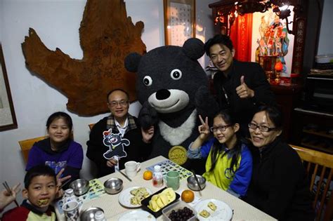 Search for text in self post contents. 北市4校試辦延後到校 家長評價兩極 - 中時電子報