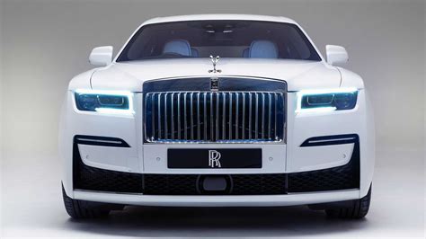 With its cloth top down, the dawn lets. 2021-rolls-royce-ghost-front-2 - BMWnews