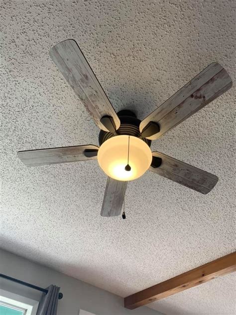 By circulating fresh air, the space is kept at a desired temperature in both cold and warm seasons. How to Update Ceiling Fan Blades with Contact Paper - The ...