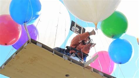 Lawn Chair Balloonist Lands In Tree After Flight Over Washington Katu