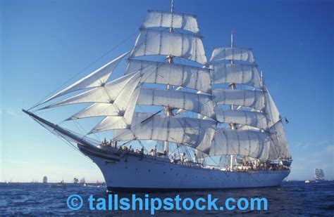 Originally a training ship for the german merchant marine, grossherzog friedrich august (her name at launch) was taken as a prize by the british during world war 1 then sold to norwegian cabinet minister kristoffer lehmkuhl in 1921. Euroclippers UK: Financial crisis: How many "Statsraad ...