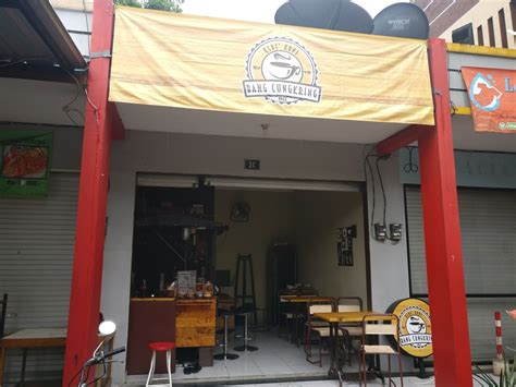 Kede Kopi Bang Cungkring Coffee Shop