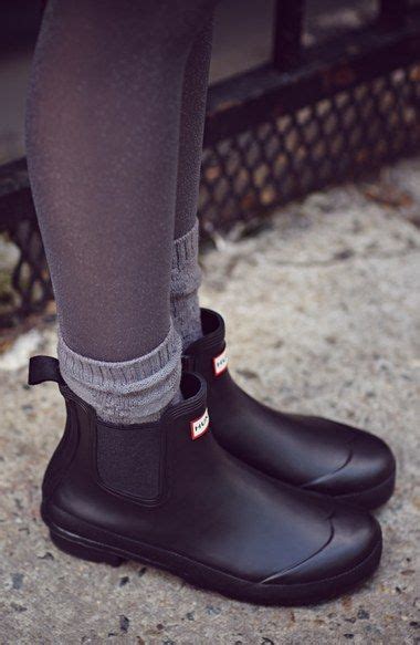 Chelsea boots zijn de perfecte enkellaarsjes! Hunter 'Original' Chelsea Rain Boot (Women | Chelsea rain ...