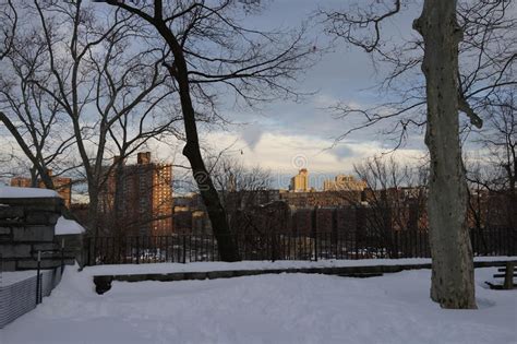 Fort Tryon Park Winter Editorial Stock Image Image Of Built 66066964