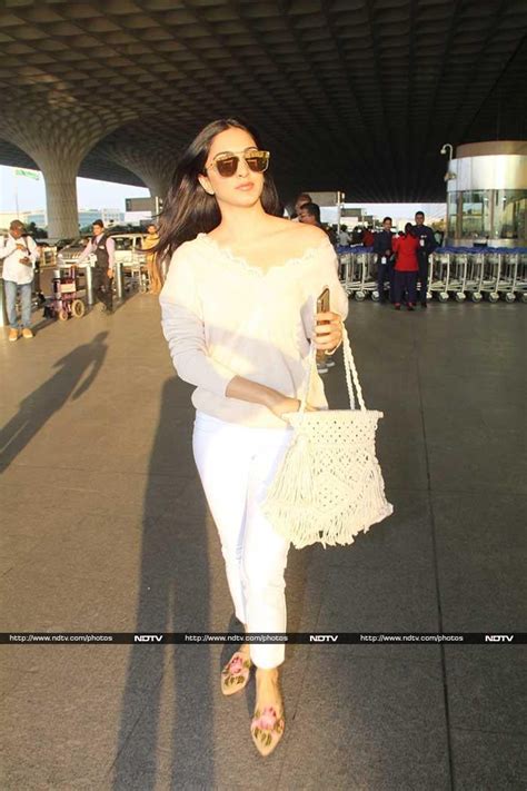 Kiara Advanis Airport Diaries