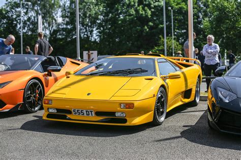 Hr Owen Lamborghini Manchester Hosts ‘fantastic Supercar Sunday Event