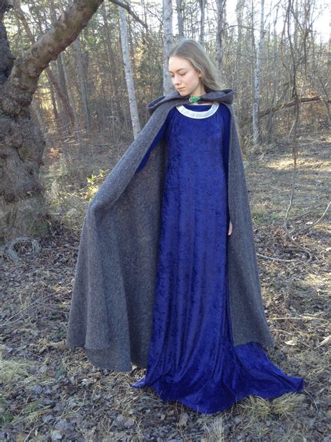 Wool Blend Half Circle Elven Cloak With Elven Leaf By Taylorfour